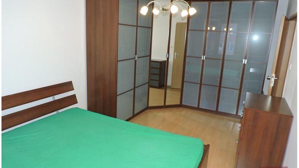 Prenájom 2 - izb. bytu v Petržalke na Vyšehradskej ul.