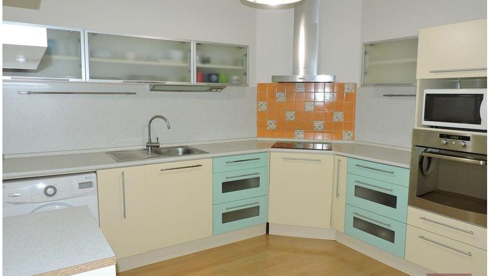 Prenájom 2 - izb. bytu v Petržalke na Vyšehradskej ul.