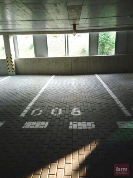 Prenájom parkovacieho miesta v garážovom dome na Jegeho ul.