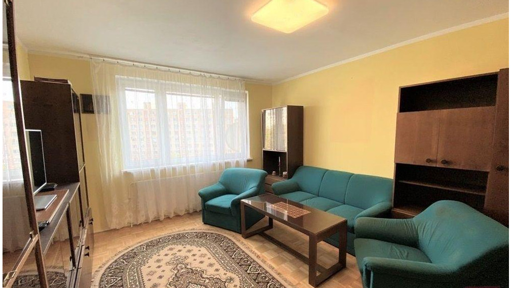 Prenájom 4 - izb. bytu v Petržalke na Krásnohorskej ul.