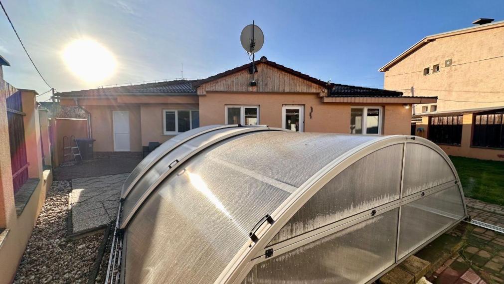 Predaj - veľmi pekný rodinný dom v Limbachu