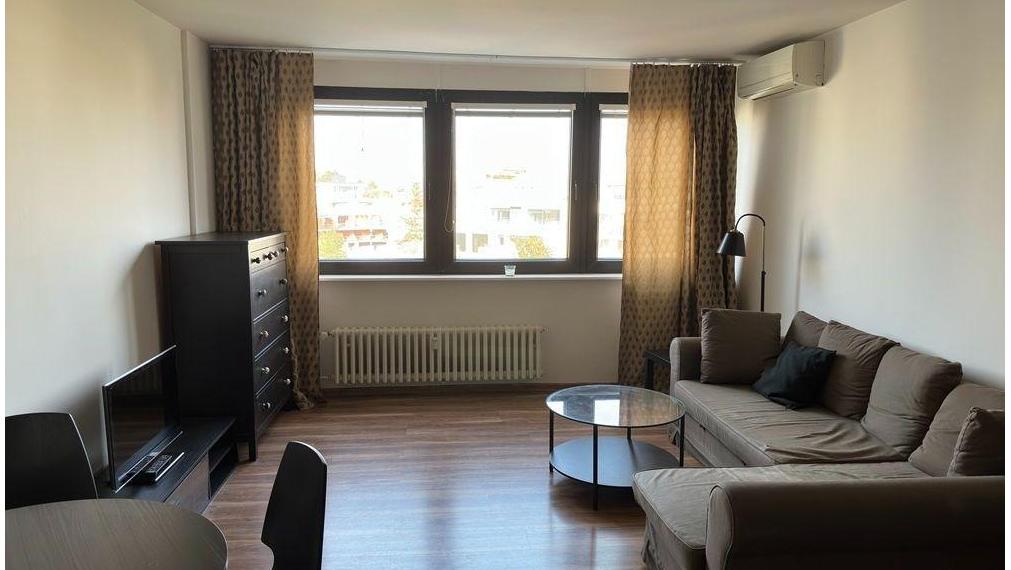 Prenájom 2 - izb. bytu pri Horskom parku na Tichej ul.