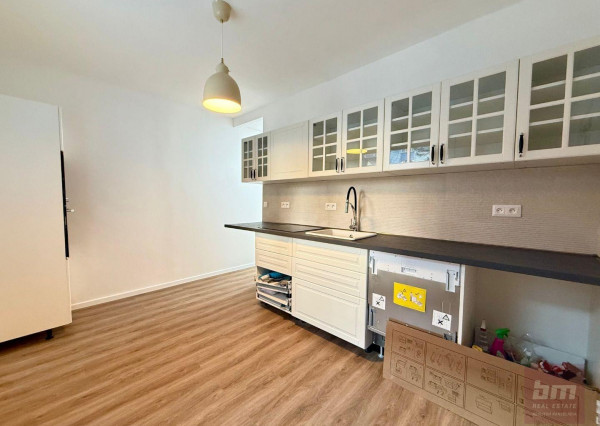 Predaj - krásny 3-izbový byt v Lamači s veľkou lodžiou