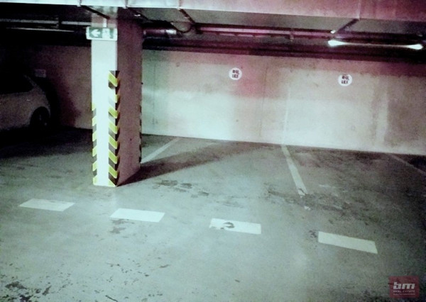 Prenájom parkovacieho miesta v garážovom dome na Mraziarenskej ul.